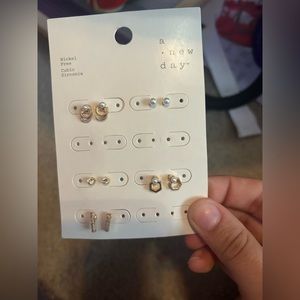 A new day earrings